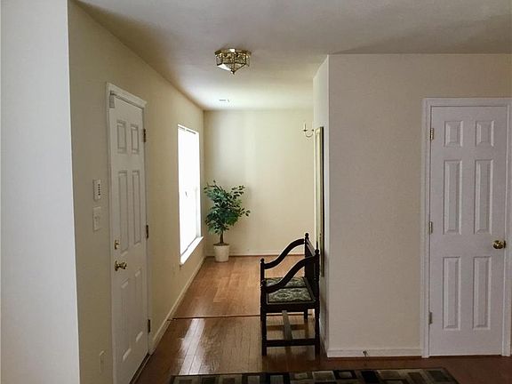 3rd image of 1720 Harvest Grove Ln