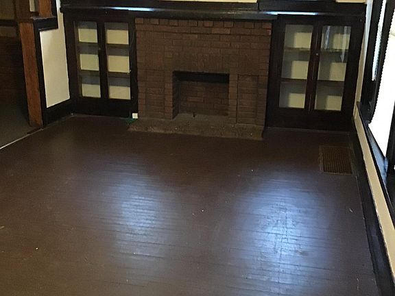 Living room with fireplace