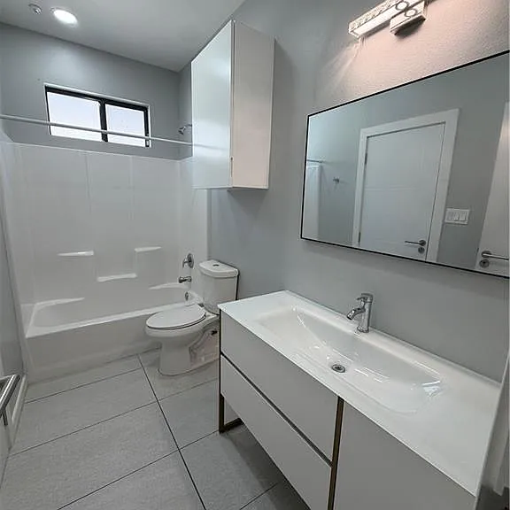 2022 Summerland Ln #1 — Photo 4
