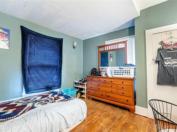5th image of 1532 Bowman Ave