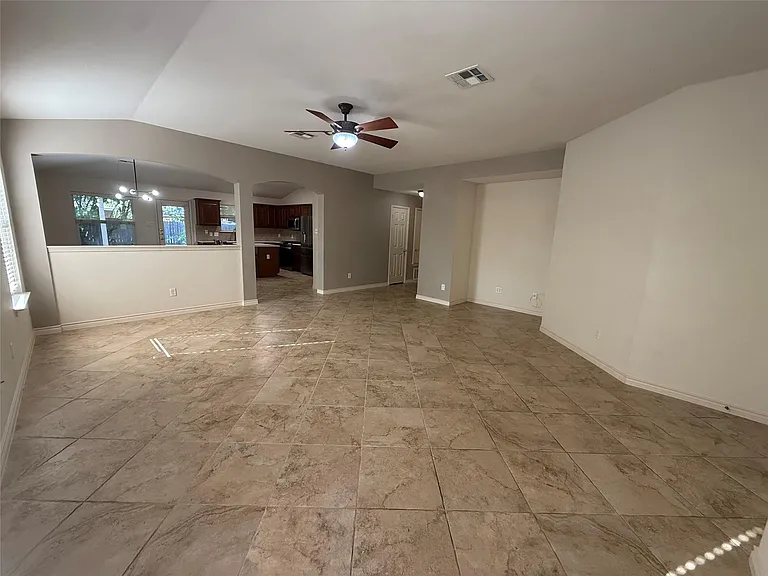 3314 Blue Ridge Dr — Photo 3