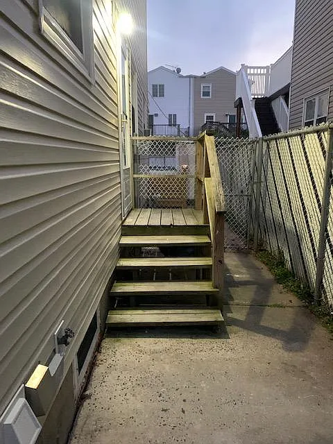 1 bed, $1,400 — Photo 1