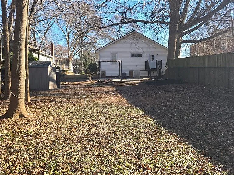 615 Dyer St — Photo 6