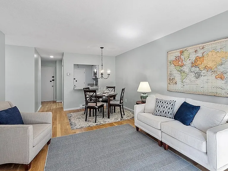 29 Custer St #201 — Photo 1