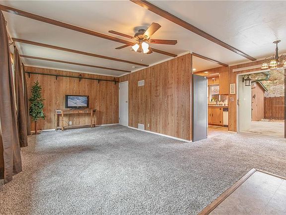 5th image of 337 Santa Barbara Ave