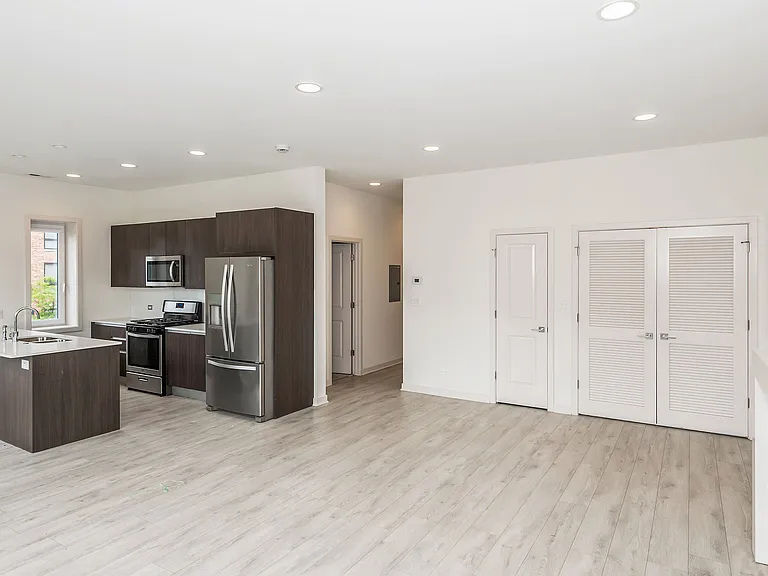 North Oak Lofts — Photo 43