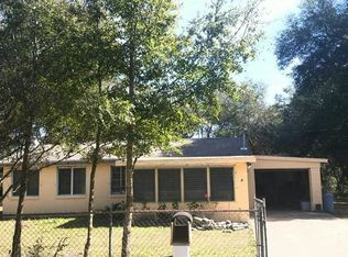 8 Valencia Cir, Debary, FL 32713