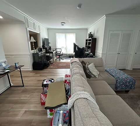 5th image of 800 Bloomfield Ave APT 207