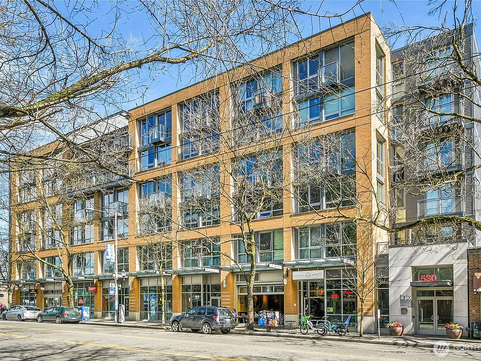 1st image of 530 Broadway E #328