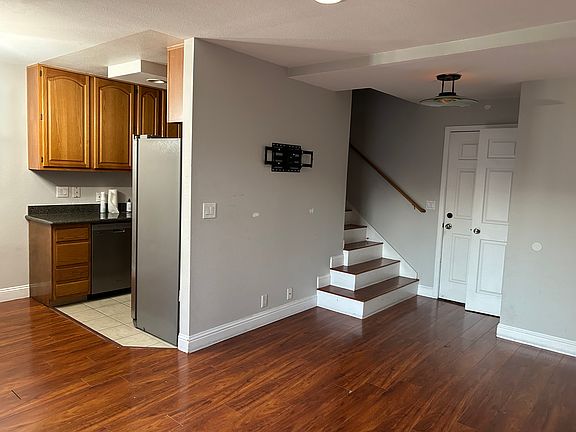 4th image of 5536 Entrada Cedros