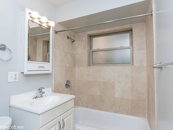 5th image of 4540 N Wolcott Ave #1811
