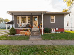 309 N John St, Mascoutah, IL