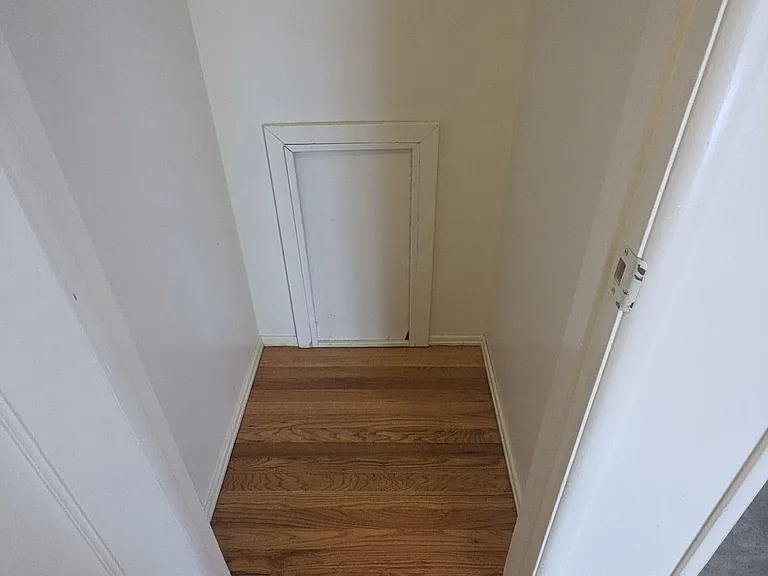 6228 Stewart St — Photo 15
