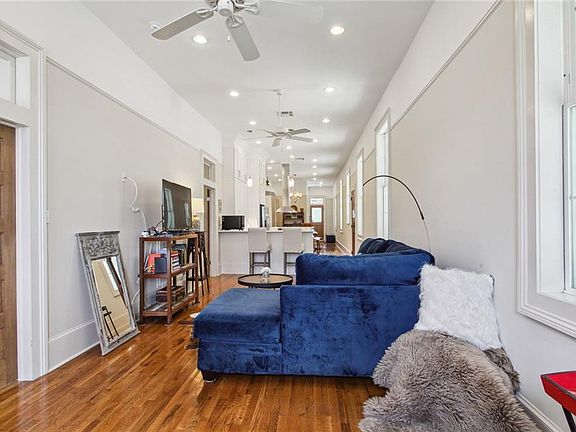 2nd image of 2101 Delachaise St
