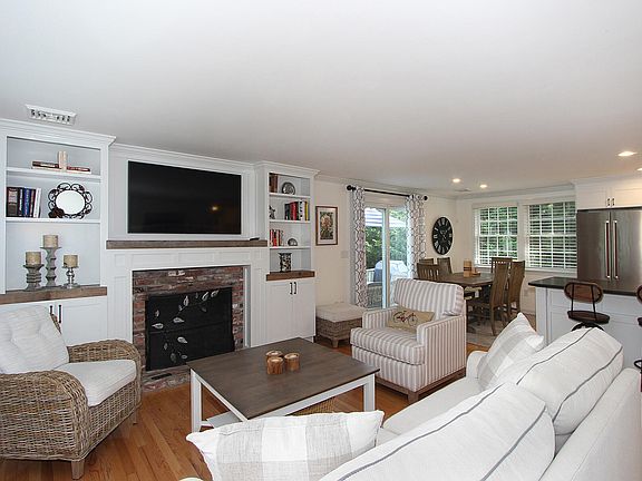 5th image of 118 Seaway Road
