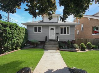 1915 Superior Ave, Whiting, IN 46394