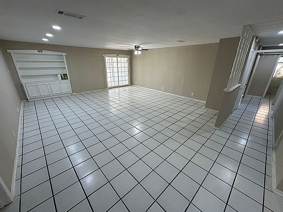 2nd image of 607 Beverly Dr
