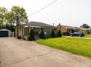 221 Starlight Ave, London East, ON N5W 4X8