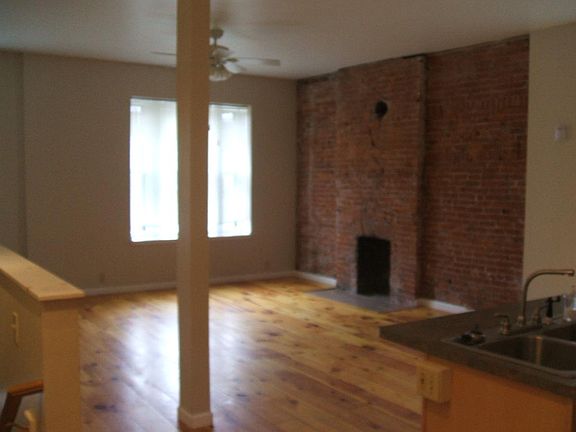 Open View Kitchen To Living Room
