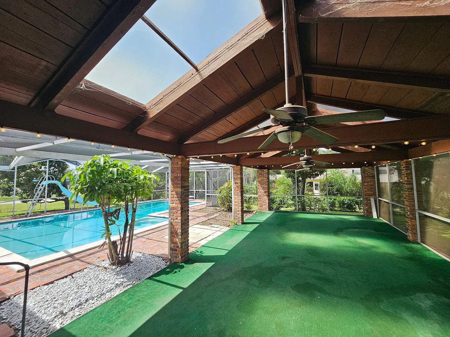Pool Home In Brandon! — Photo 4
