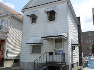 17 Mott St, Kingston, PA 18704