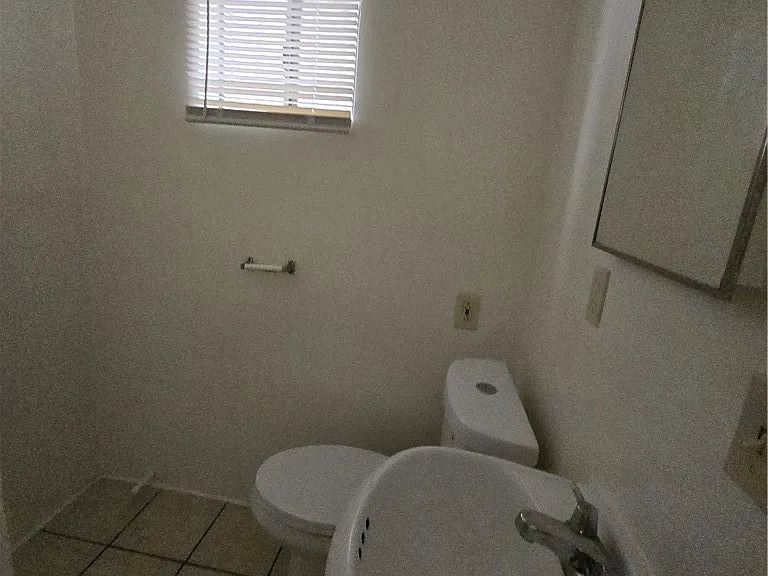 1777 Cerritos Ave #3 — Photo 15