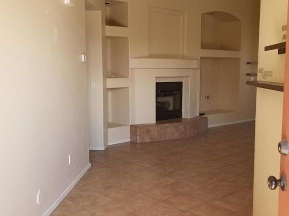 5th image of 15526 W Hilton Ave