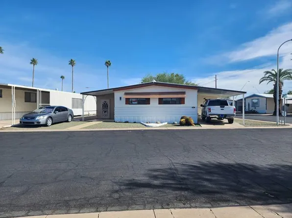 305 S Val Vista Dr #86, Mesa, AZ 85204