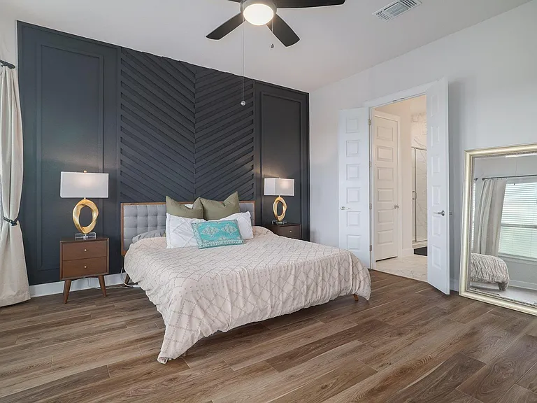 4906 Seadrift Dr — Photo 16