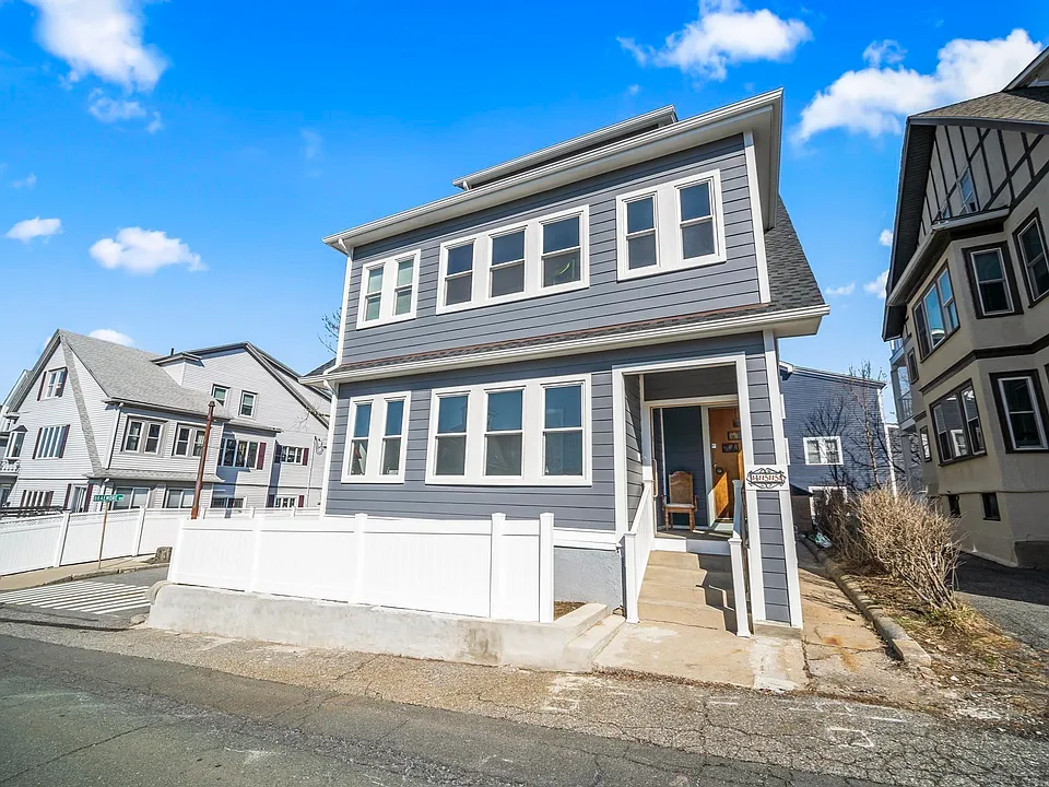 455 Broadway #2