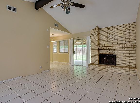 5th image of 14906 Misty Bend Dr