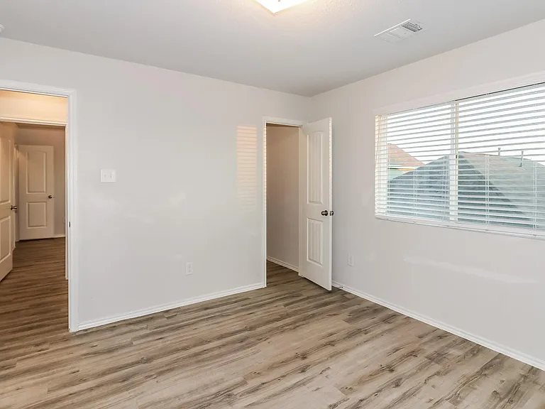 Latta Plantation Dr — Photo 14