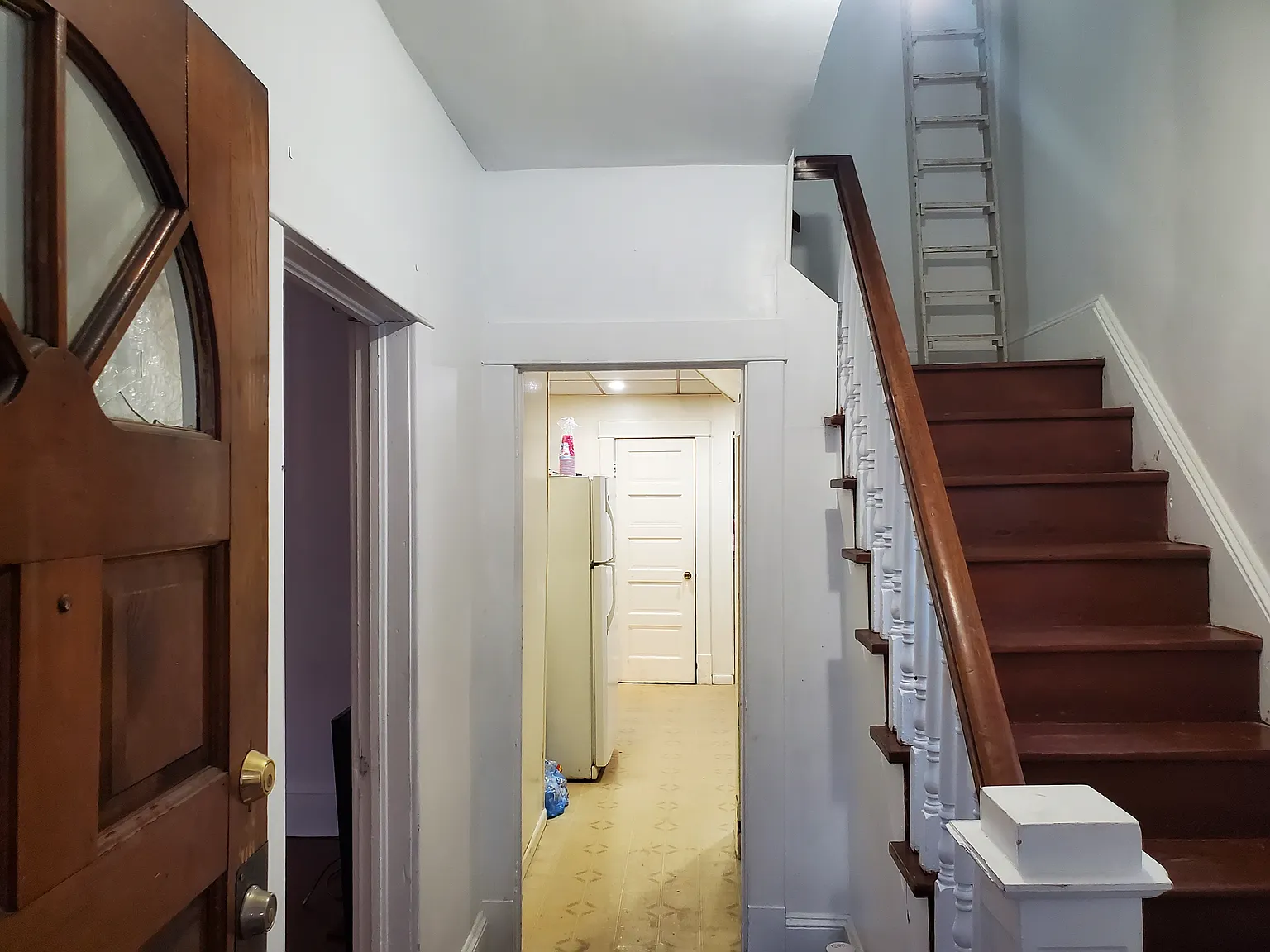3 bed, 1.5 bath, 1155 sqft, $2,750 — Photo 1