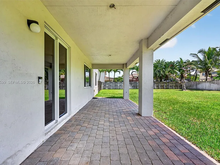 20943 SW 133rd Ave — Photo 34