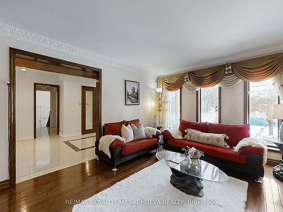 5th image of 24 Bellbrook Rd