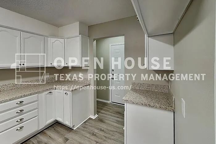 1301 Wren Dr — Photo 22