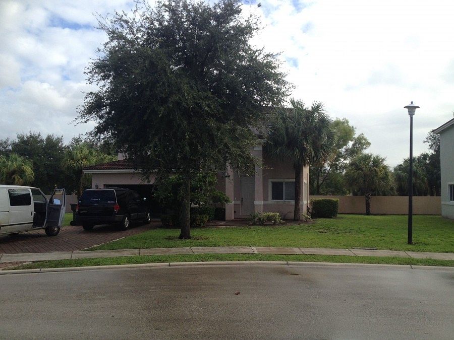 1st image of 4538 NW 36th Ct