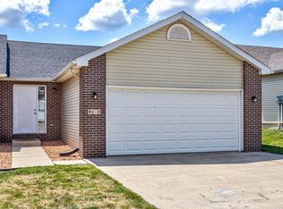 4618 Twain St, Ames, IA 50014