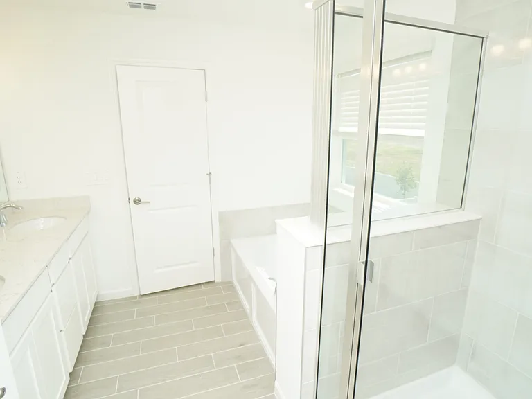 4030 NE 33rd Ave — Photo 17