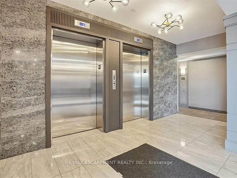 5055 Greenlane Rd #340 — Photo 7