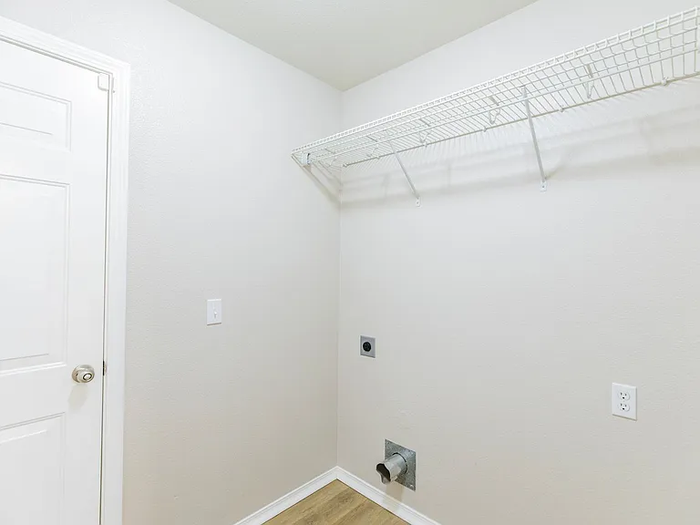 6206 SW Meadow Well Ave — Photo 19