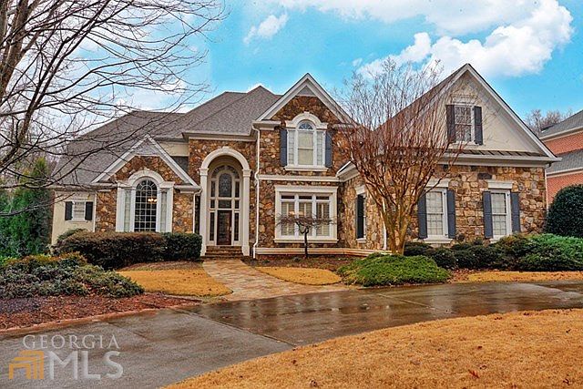 2nd image of 2490 Sugarloaf Club Dr