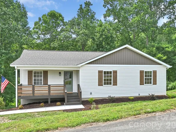 157 Scarlett Ridge Dr, Marshall, NC 28753