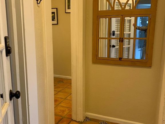 2nd image of 253 Oleander Ave APT 3