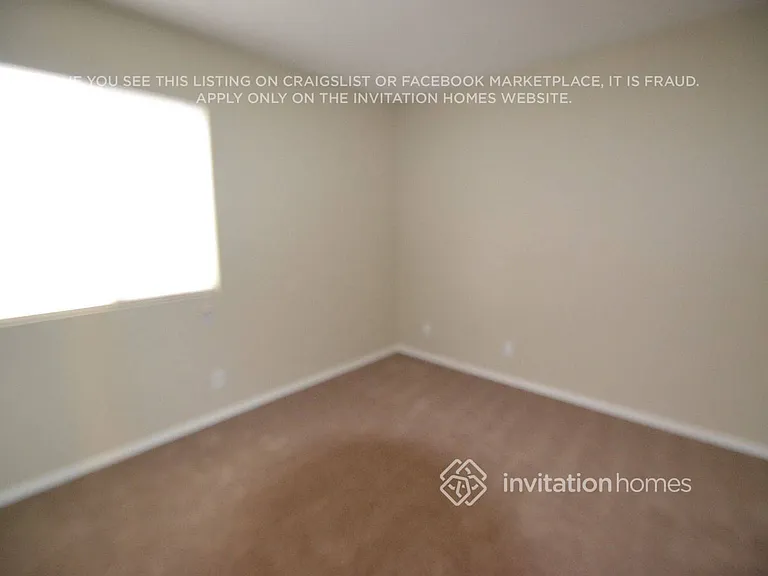 106 Brockton Ct — Photo 5