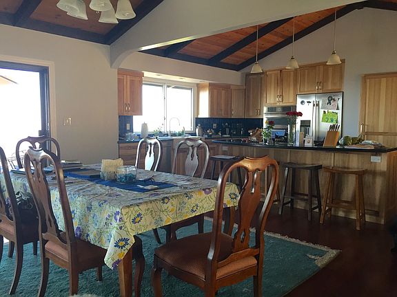 4th image of 16480 Blackberry Hill Rd