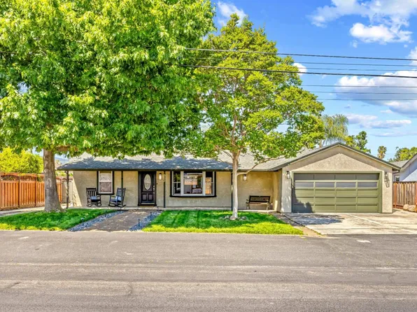 953 Kenneth Ave, Campbell, CA 95008