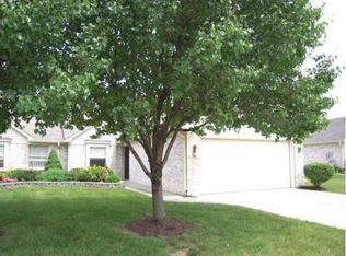 1732 Fairfield Cir, Greenfield, IN