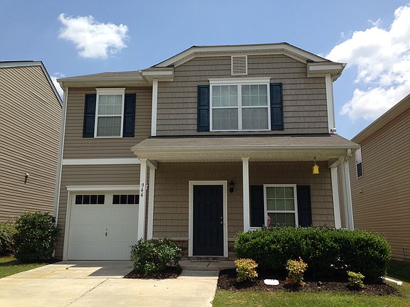 2nd image of 944 Willow Creek Dr
