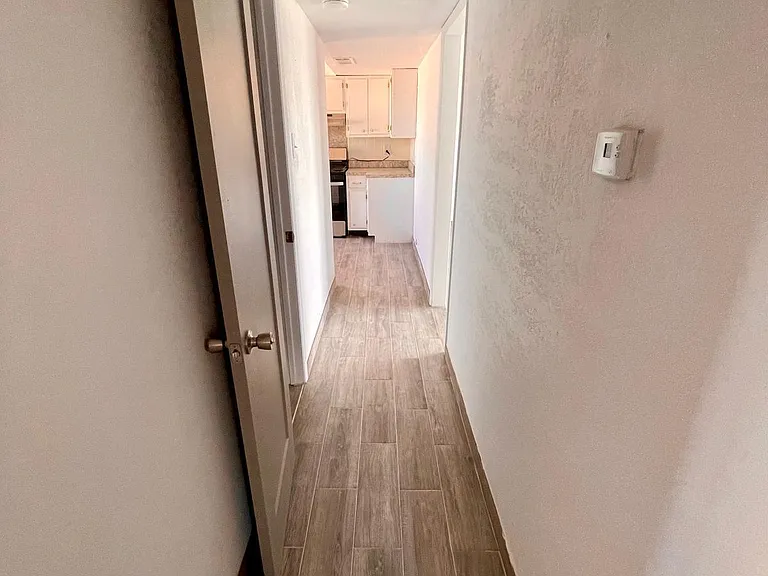 4917 Royal Dr — Photo 14